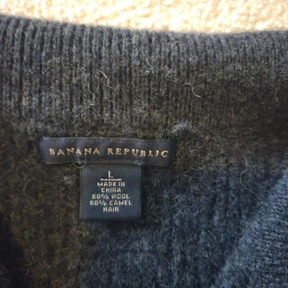 Banana Republic wool blend quarter zip Sweater - Picture 3 of 3